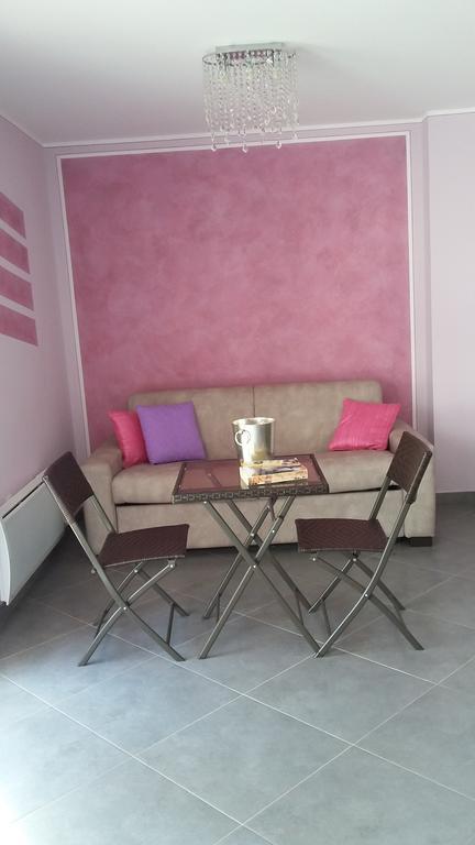 Appartement Lilla By Connexion Ментона Екстериор снимка